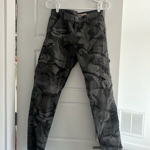 Wrangler camo pants